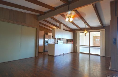 2238 Anapanapa St, Pearl City HI 96782-1131 exterior