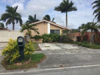 12311 194th St, Miami, FL 33177-6528