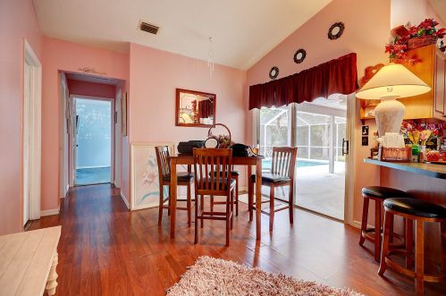 4220 61 Ave, Vero Beach FL 32968-9258 exterior