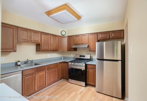 26 Wyndham Pl, Trenton NJ  08691-3121 exterior