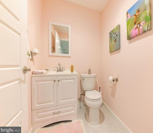 221 Hanover Rd, West Deptford NJ  08086 exterior