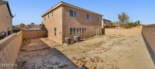 45104 18th St, Lancaster CA  93534-2046 exterior