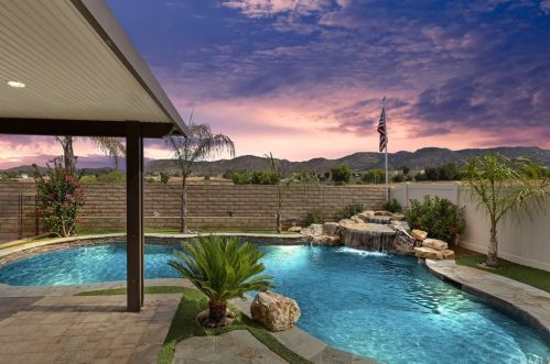 23826 Doheny Cir, Wildomar, CA 92595-7113