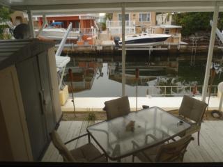 122 Normandy Dr, Plantation Key FL  33070-2735 exterior