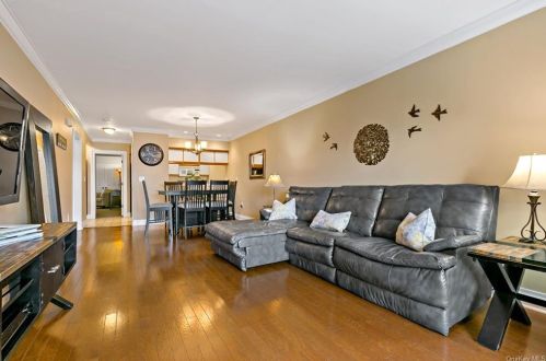 58 Hudson Pt Ln, Crotonville NY  10562-5942 exterior