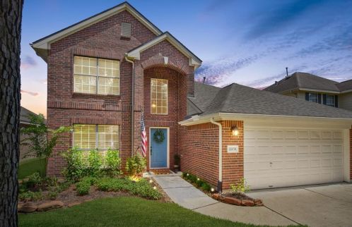 22076 Knights Cove Dr, Humble, TX 77339-7704