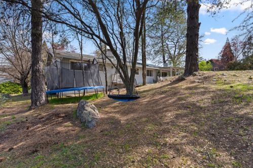 18531 Lake Forest Dr, Lake Wildwood CA  95946-8824 exterior