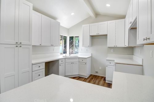 31075 Calle Aragon, Temecula CA  92592-5413 exterior