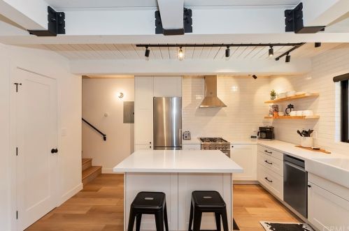 1125 Big Bear Blvd, Big Bear City CA  92314-9277 exterior