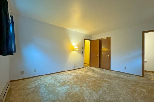 1782 Valley Rd, West Bend WI  53090-8929 exterior