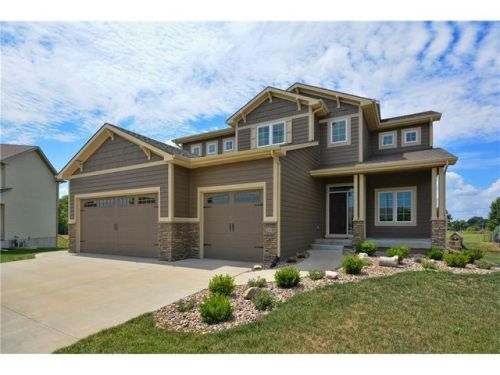 208 Mils Dr, Ankeny, IA 50023-9254