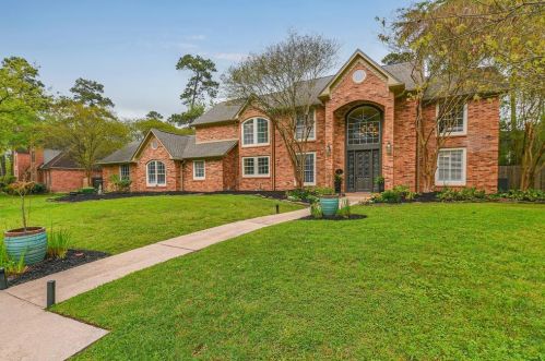 1910 Seven Maples Dr, Humble, TX 77345-1712