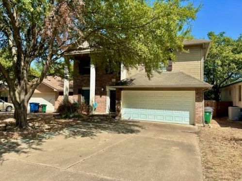8303 Edgemoor Pl, Austin TX  78749-3704 exterior