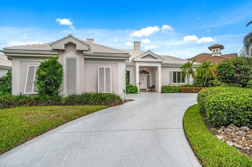 800 Ashburton Dr, Naples, FL 34110-7905