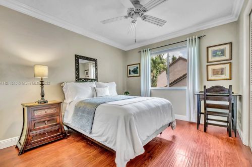 1122 195 Ave, Hollywood FL 33029-3272 exterior