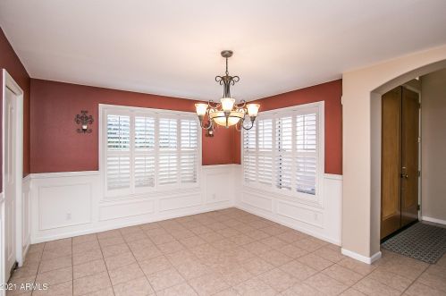 1434 Spur Ave, Gilbert AZ  85296-1946 exterior