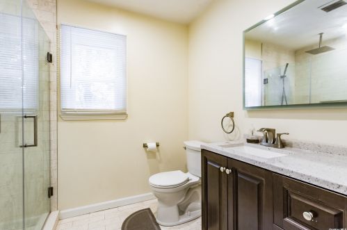 292 Parkside Ave, Miller Place NY  11764-3521 exterior