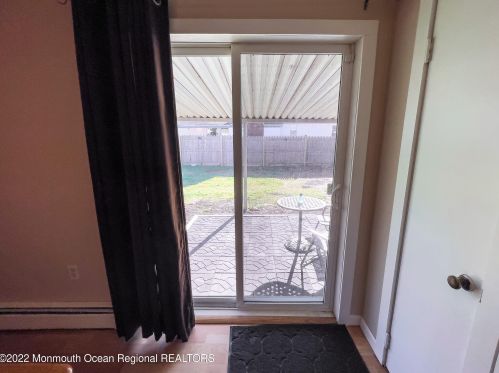 475 Toms River Rd, Jackson Twp NJ  08527-3722 exterior