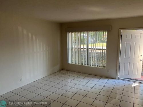 6921 25th St, Hollywood FL  33023-3736 exterior