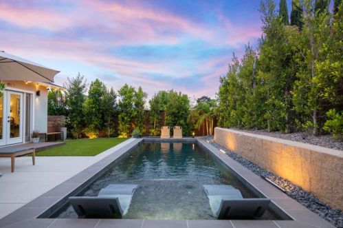 3987 Broadlawn St, San Diego CA 92111-3318 exterior