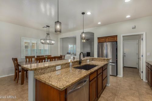 776 Trellis Rd, San Tan Valley AZ  85140-6611 exterior