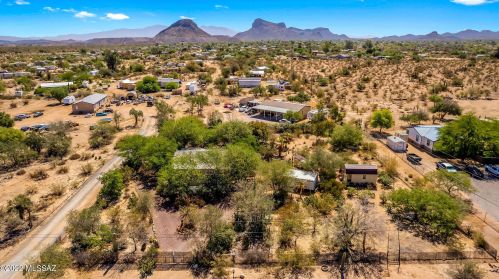 7836 Steele Dr, Tucson, AZ 85743-7587