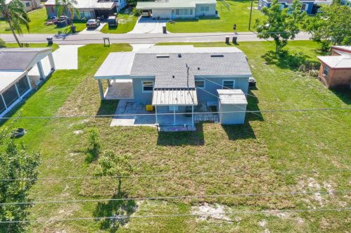 406 Walter Ave, West Frost Proof FL  33843-9750 exterior