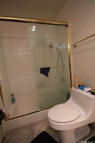 9325 Marina Pacifica Dr, Long Beach CA 90803-7004 exterior