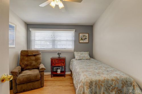 14 Twain Ave, Old Bridge NJ  08857-2109 exterior