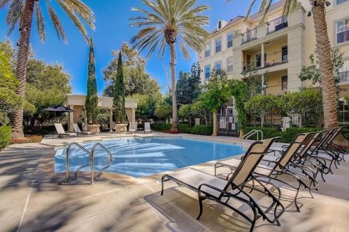 2403 Watermarke Pl, Irvine CA  92612-7690 exterior
