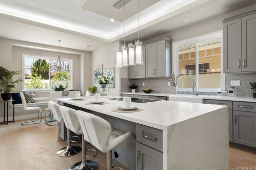 9649 Longden Ave, Temple City CA  91780-1457 exterior