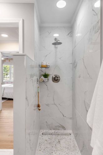 1463 Goblet Ave, Mount Pleasant SC  29464-4831 exterior