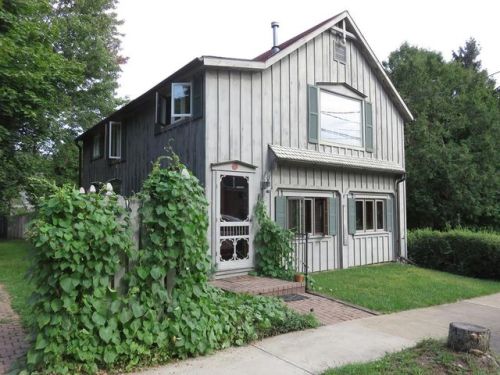 2 Church St, Hammondsport, NY 14840-9331