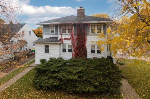 233 Woodlawn Ave, Green Bay WI  54303-2849 exterior