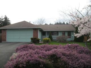 3224 30th St, Puyallup, WA 98374-2088