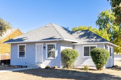 460 Plumas St, Fruto, CA 95988-2429