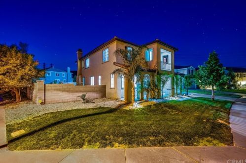 34652 Boros Blvd, Beaumont CA  92223-7466 exterior