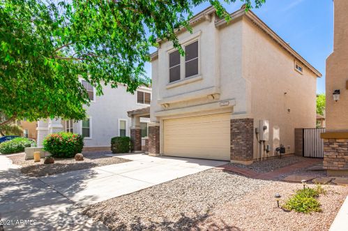 12177 Flanagan St, Avondale, AZ 85323-8125