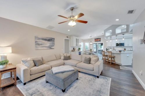 5759 High Ridge Loop, Lakeland FL  33812-5886 exterior