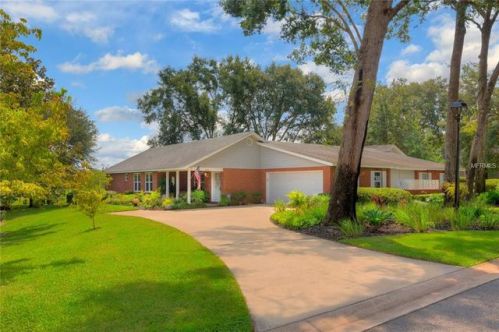 2545 Glen Eagles Dr, Deland, FL 32724-8457