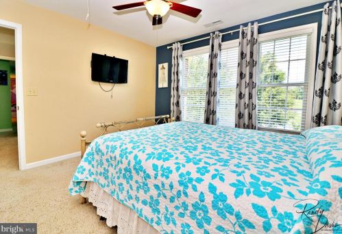 59 Brighton Pl, Charles Town WV  25414-2584 exterior