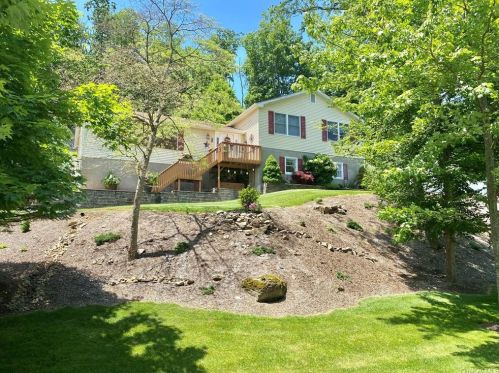 180 Mine Rd, Highland Falls, NY 10928-5002