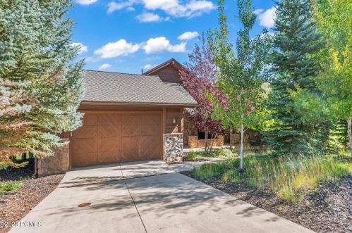 8749 Ranch Club Ct, Park City, UT 84098-6366
