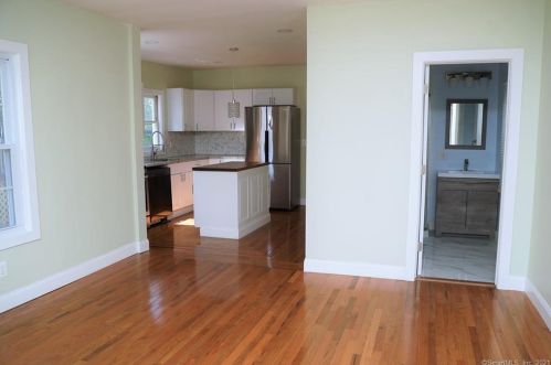 865 Noble Ave, Bridgeport CT  06608-1049 exterior