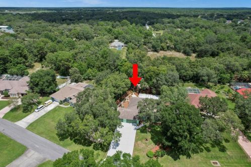 9395 Belvedere St, Brooksville, FL 34608-5642