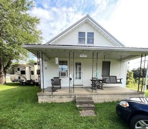3635 Washington St, Roseville, OH 43777-9513