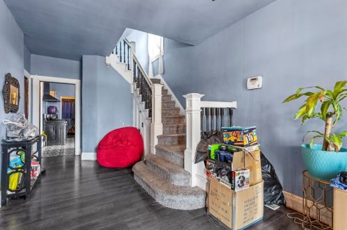 32 Weller St, Pittsburgh, PA 15204-2154