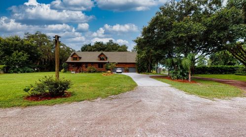 4590 Chambliss Rd, Winter Haven, FL 33884-2981