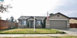 2611 Porter Ave, Visalia, CA 93291-8023