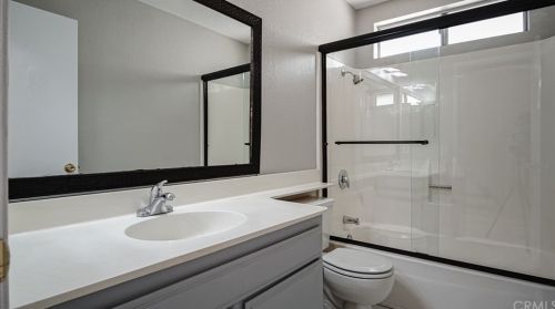 817 Rachel Ct, Redlands CA  92373-4563 exterior